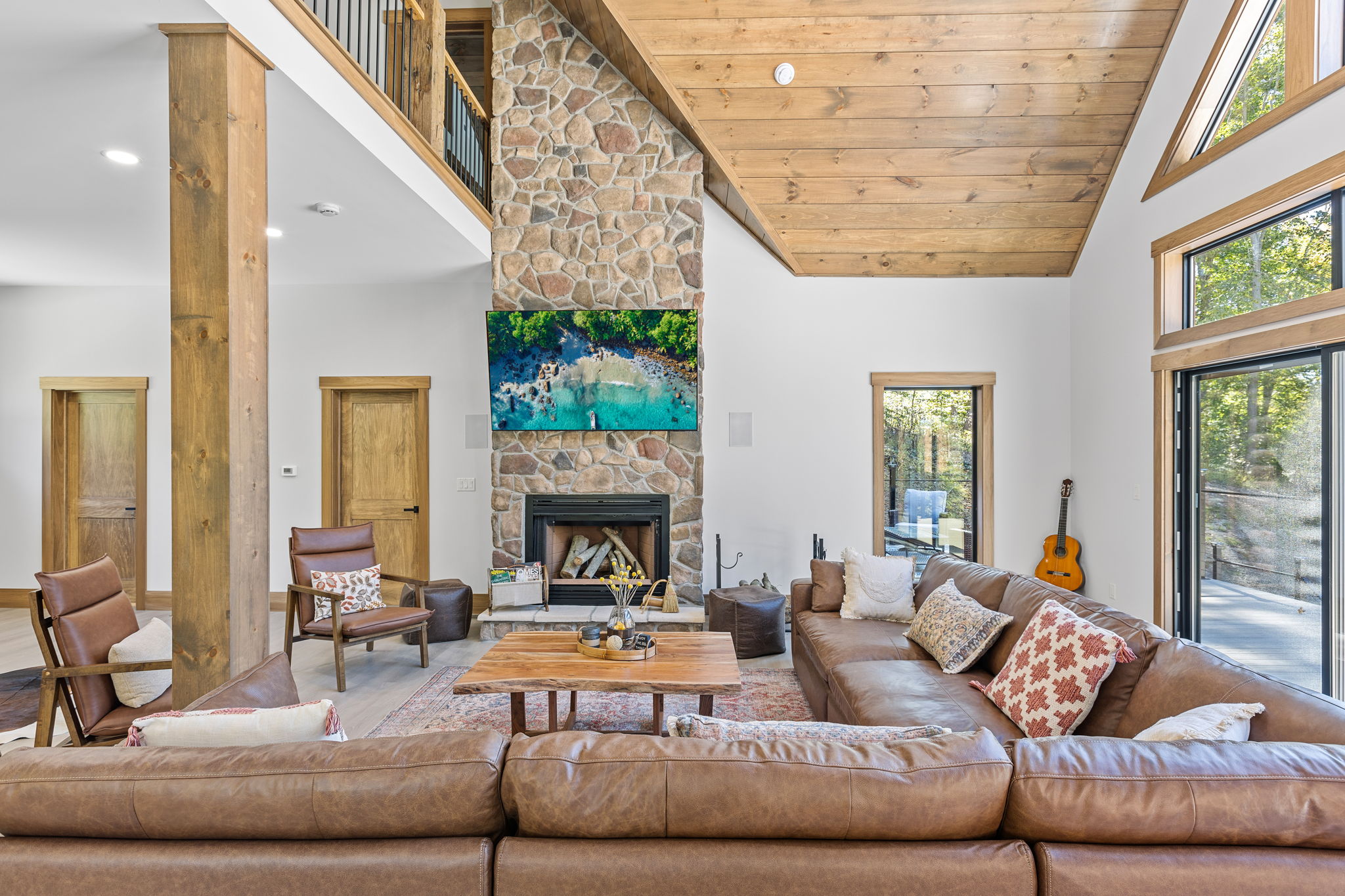 Luxury in the Hills overview